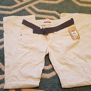 NWT UNIONBAY Jeans juniors size 3 w/ belt